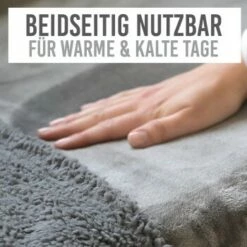 KaraLuna Wasserdichte Hundedecke S -FRESSNAPF Geschäfte 25594e2bb44ae76d432824c8ca5ee46b25b440d3 1407508 de DE 7e1a40513769ea3021927b000ba5f074c0e40262s2OC4F