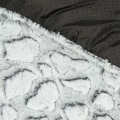 Wallace & Jones Gepolsterte Plüsch Wendedecke Snow L -FRESSNAPF Geschäfte 265180c1fa90291ea0ed01b48c012c7cb4c5c574 1345733 de DE 03448dfa1e99621cd34886a37f97f35624062fc3YApLsV