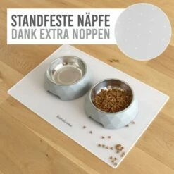 KaraLuna Napfunterlage Aus Silikon 48x30 Cm Geschwungen Transparent 11 KaraLuna Napfunterlage Aus Silikon 48x30 Cm Geschwungen Transparent -FRESSNAPF Geschäfte 64ea48df6166e9732d7b2dc5cf02b90030c94f93 1407471 de DE 332b39a50c06441051d9a61f380ec4fcbe5684a7GB7YFN