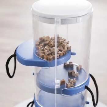 Trixie Intelligenzspielzeug Dog Activity Gambling Tower 4 Trixie Intelligenzspielzeug Dog Activity Gambling Tower – Bild 2